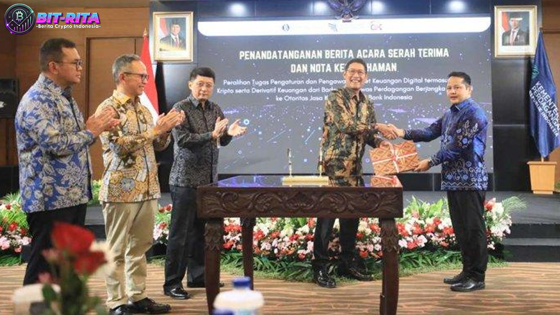 Bappebti Lepas Tangan, OJK dan BI Pegang Kendali Kripto